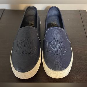 BLUE RALPH LAUREN LOAFERS. SIZE 7.5